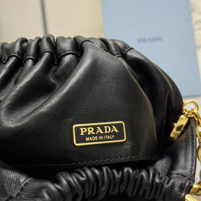 MINI BUCKET BAG 19 IN BLACK SOFT NAPPA LAMBSKIN GOLD HARDWARE