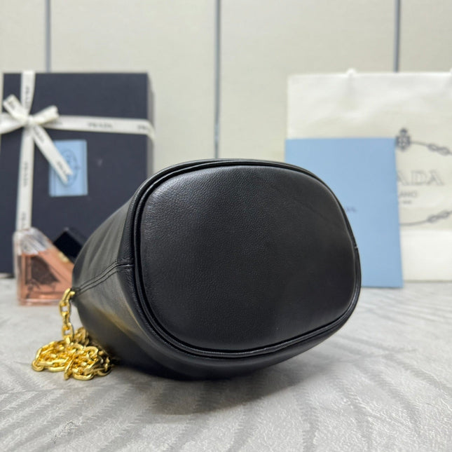 MINI BUCKET BAG 19 IN BLACK SOFT NAPPA LAMBSKIN GOLD HARDWARE