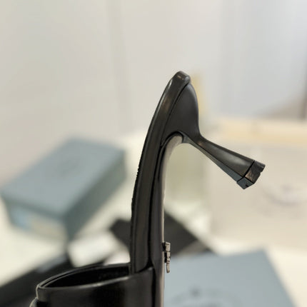 PRA BRUSHED LEATHER HEELED SLIDES BLACK