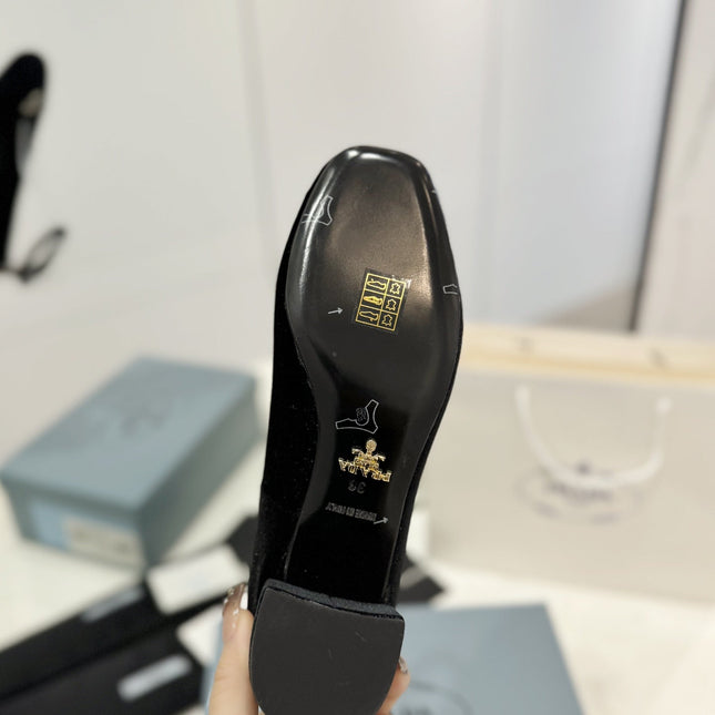 Pra Pumps 40 Square Sole Black Velvet