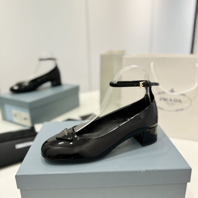 PRA NAPPA MARY JANE PUMPS GLOSSY BLACK LAMBSKIN
