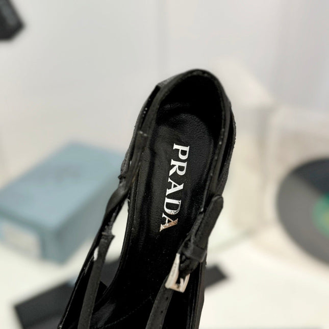 PRA STRAP CUT-OUT PUMPS BLACK SATIN