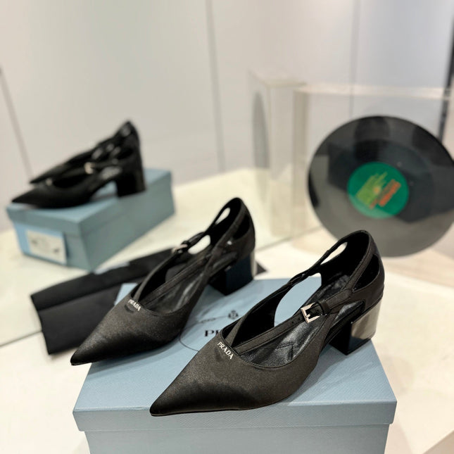 PRA STRAP CUT-OUT PUMPS BLACK SATIN