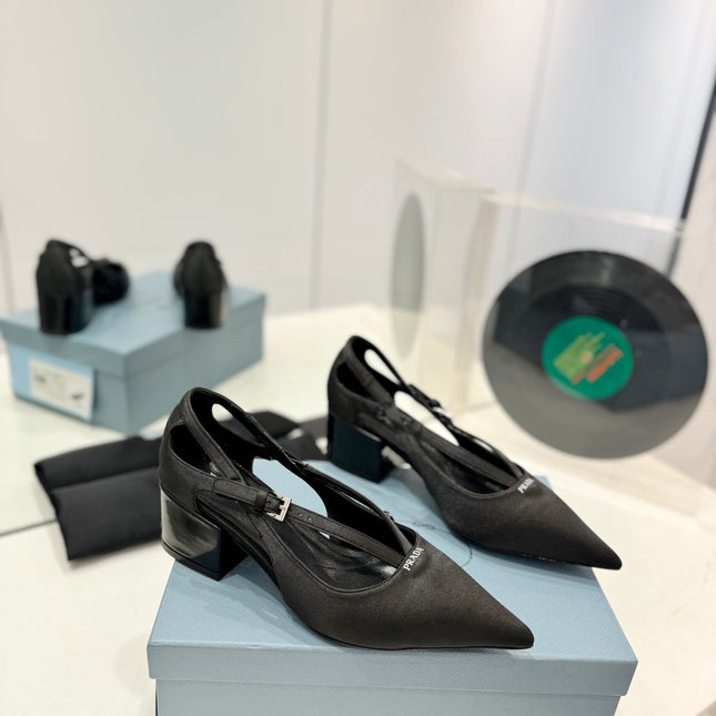PRA STRAP CUT-OUT PUMPS BLACK SATIN