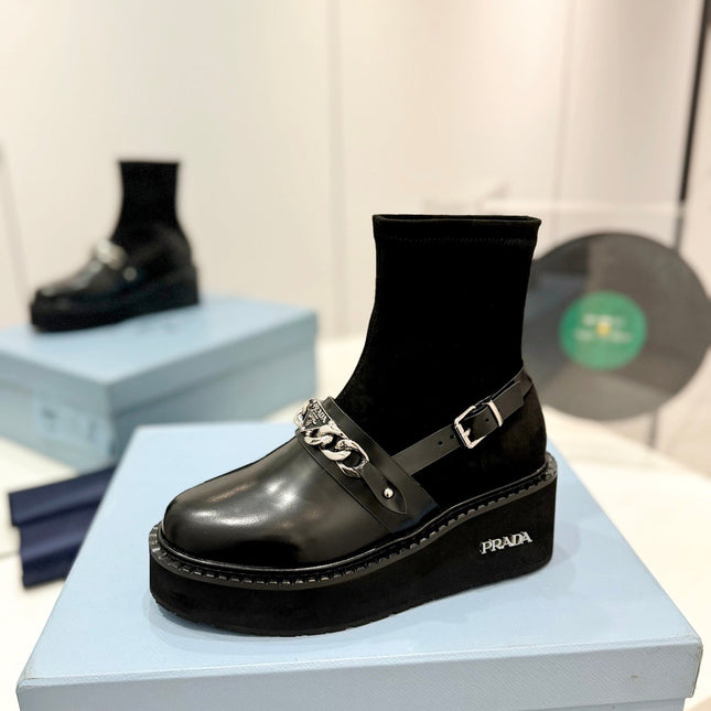 PRA SHORT BOOTS OPEN EDGE CHAIN BLACK CALFSKIN
