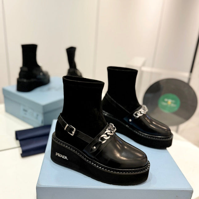 PRA SHORT BOOTS OPEN EDGE CHAIN BLACK CALFSKIN