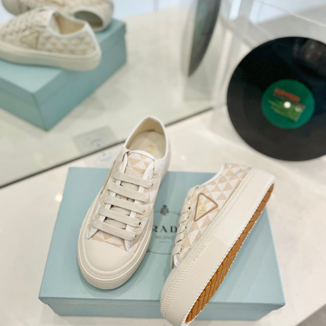 PRA PRINTED COTTON SNEAKERS BEIGE AND NUDE TRIANGLE CANVAS