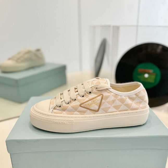 PRA PRINTED COTTON SNEAKERS BEIGE AND NUDE TRIANGLE CANVAS