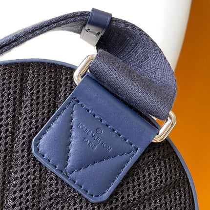 PILOT CROSSBAG 30 IN NAVY BLUE CALFSKIN