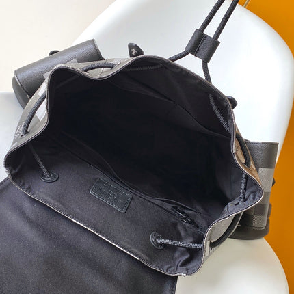 LV 25S CHRISTOPHER BACKPACK 47 IN DAMOFLAGE BLACK CALFSKIN