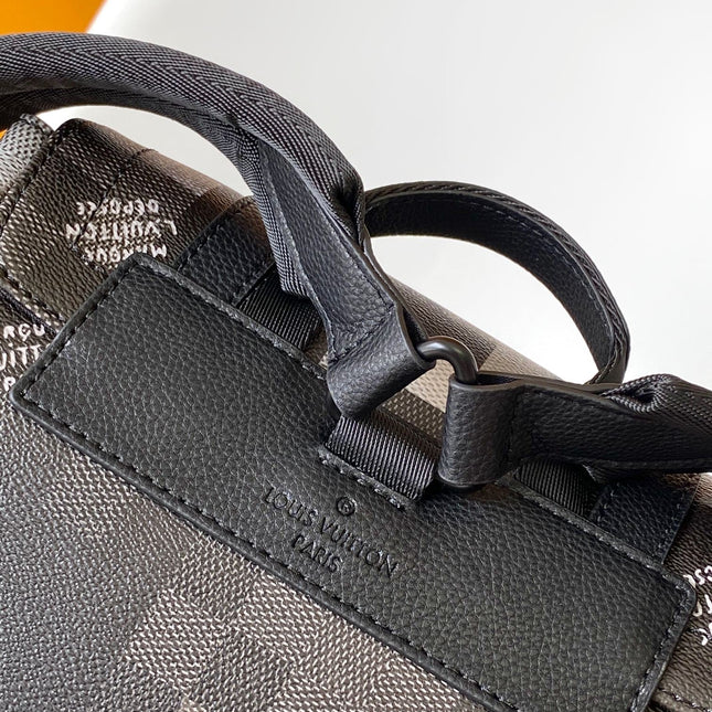 LV 25S CHRISTOPHER BACKPACK 47 IN DAMOFLAGE BLACK CALFSKIN