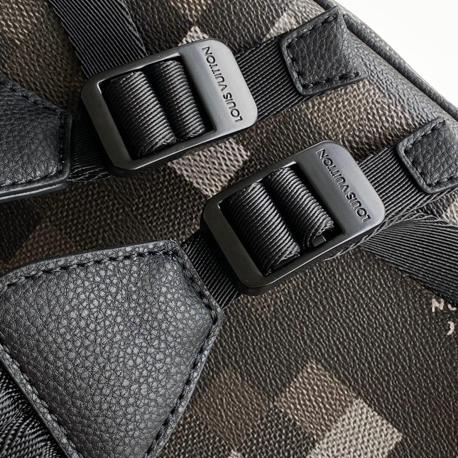 LV 25S CHRISTOPHER BACKPACK 47 IN DAMOFLAGE BLACK CALFSKIN