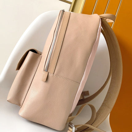 LV 25S TAKEOFF BACKPACK 43 IN BEIGE CALFSKIN