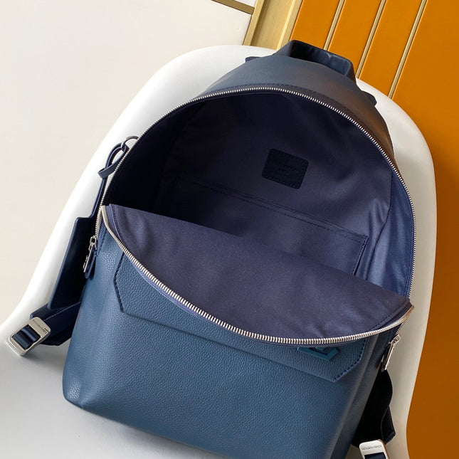 LV 25S TAKEOFF BACKPACK 43 IN ATLANTIC BLUE CALFSKIN