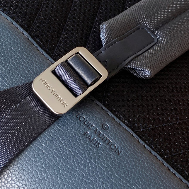 LV 25S TAKEOFF BACKPACK 43 IN ATLANTIC BLUE CALFSKIN