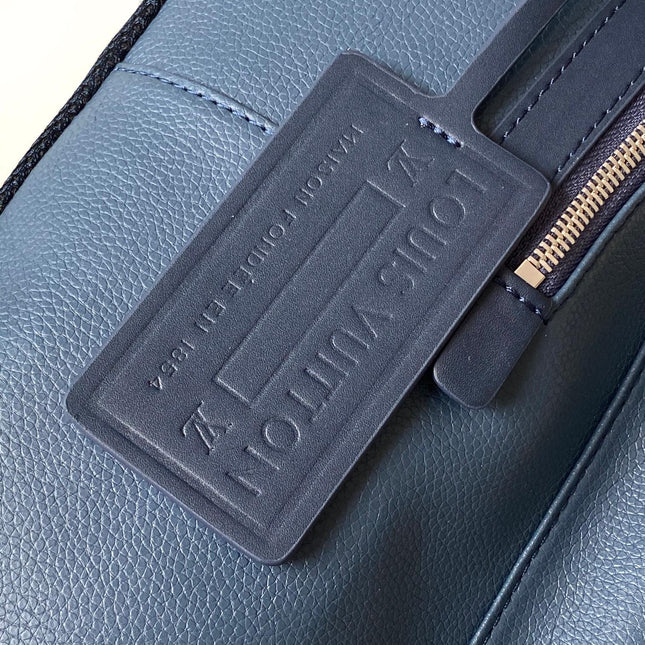 LV 25S TAKEOFF BACKPACK 43 IN ATLANTIC BLUE CALFSKIN