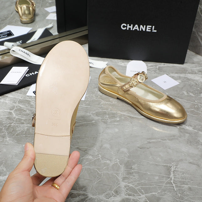 MARY JANE GOLDEN SHEEPSKIN