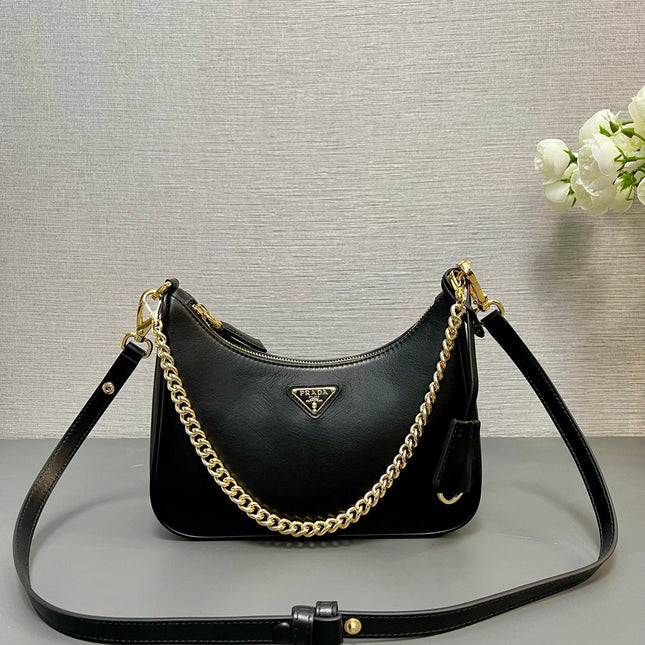 HOBO BAG 23 IN BLACK SMOOTH NAPPA LAMBSKIN GOLD HARDWARE