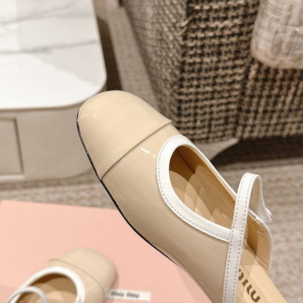 FLAT MULE IN BISQUE BEIGE PATENT CALFSKIN