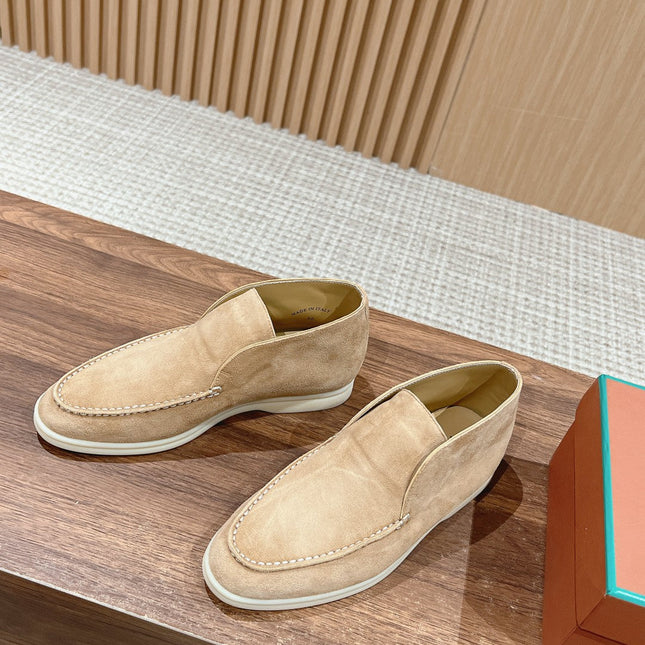 LP OPEN WALK LOAFERS CREAM SUEDE