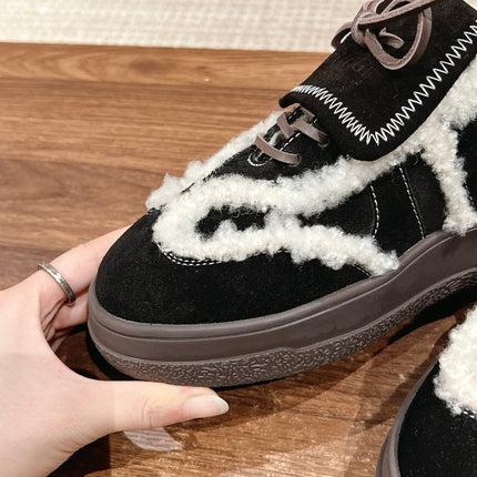 PLATFORM SNEAKER IN BLACK SUEDE AND FLEECE LINING