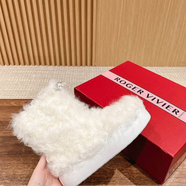 VIV' RANGERS SHEARLING ANKLE BOOT IN WHITE SHEEPSKIN