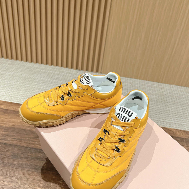 RUNNING SNEAKERS IN YELLOW LAMBSKIN AND FABRIC ANTI-SLIP RUBBER SOLE