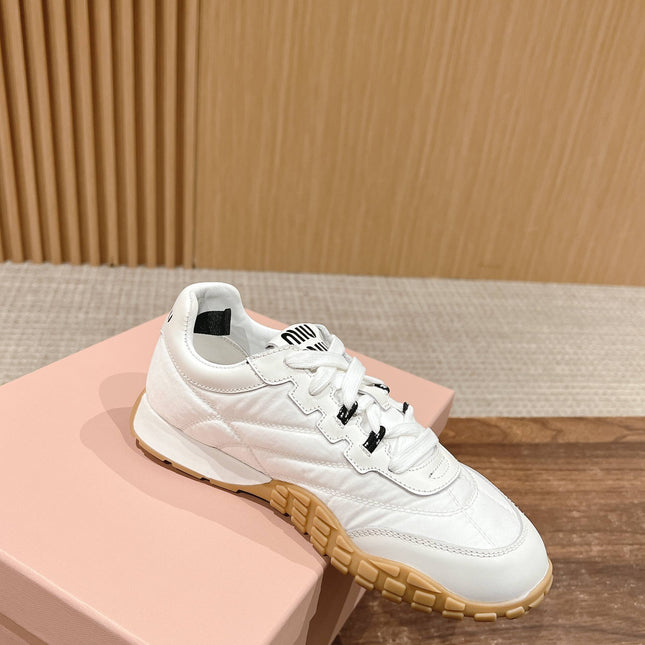RUNNING SNEAKERS IN WHITE LAMBSKIN AND FABRIC ANTI-SLIP RUBBER SOLE