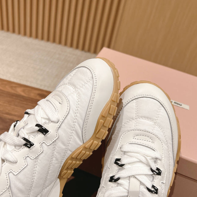 RUNNING SNEAKERS IN WHITE LAMBSKIN AND FABRIC ANTI-SLIP RUBBER SOLE