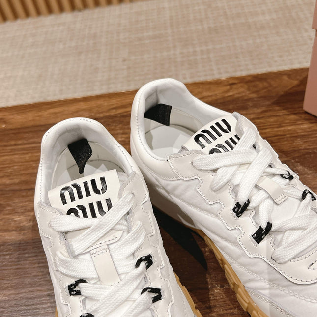 RUNNING SNEAKERS IN WHITE LAMBSKIN AND FABRIC ANTI-SLIP RUBBER SOLE