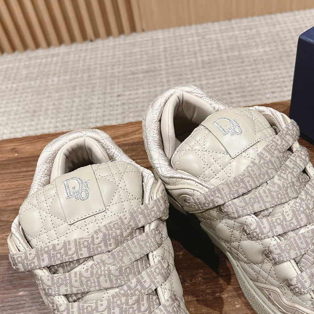 BY ERL B9S SKATER SNEAKER IN PARCHMENT BEIGE CANNAGE LAMBSKIN