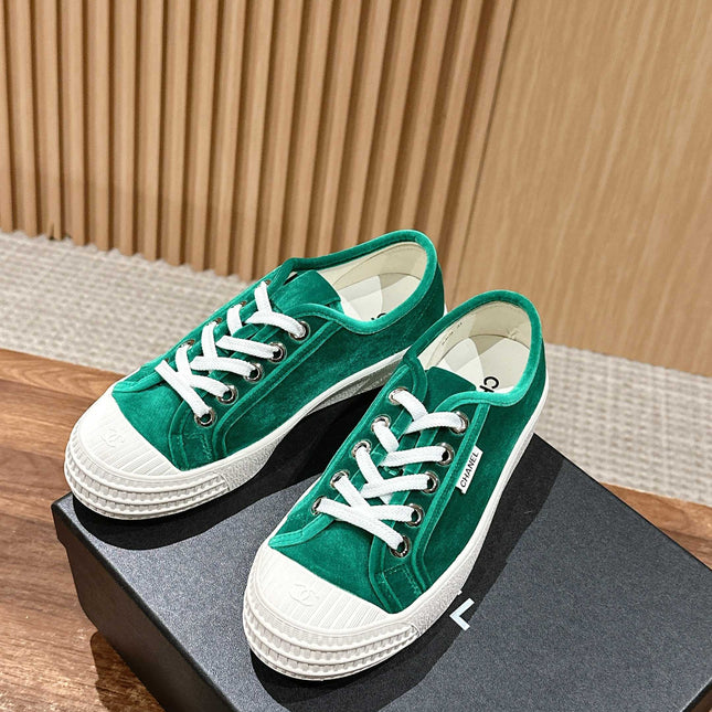 CONVERSE SNEAKER IN TEAL GREEN VELVET