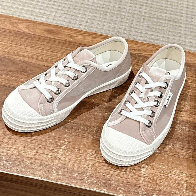 CONVERSE SNEAKER IN KHAKI BROWN VELVET