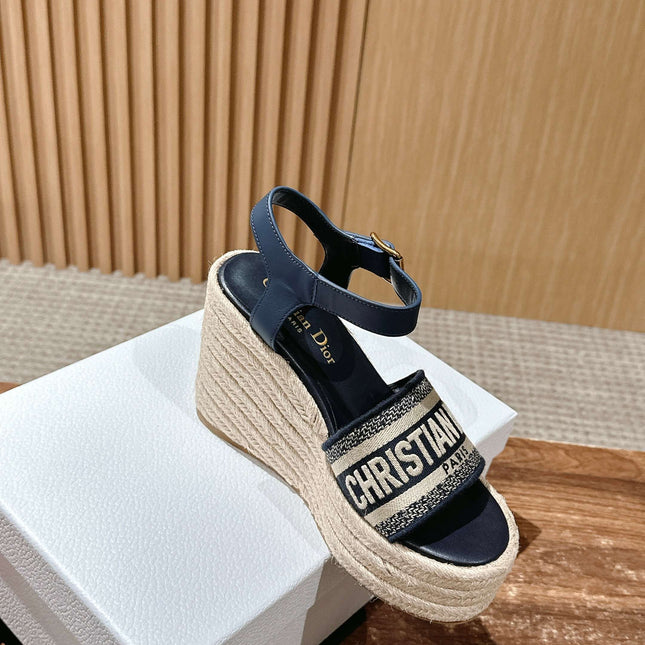 DWAY WEDGE SANDAL IN DEEP BLUE EMBROIDERED COTTON RAFFIA SOLE