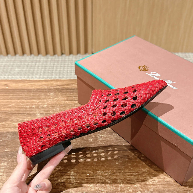 LP POINTED-TOE BALLET FLATS 25S IN RED LAMBSKIN