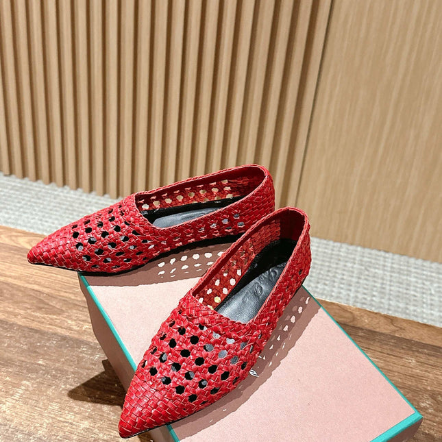 LP POINTED-TOE BALLET FLATS 25S IN RED LAMBSKIN