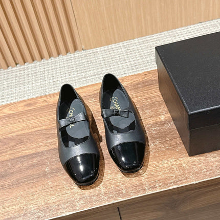 CHANEL 25S BALLET MARY JANES BLACK IN CALFSKIN AND PATENT CALFSKIN