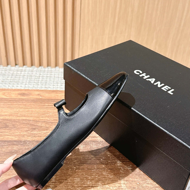 CHANEL 25S BALLET MARY JANES BLACK IN CALFSKIN AND PATENT CALFSKIN
