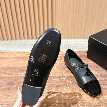 CHANEL 25S BALLET MARY JANES BLACK IN CALFSKIN AND PATENT CALFSKIN