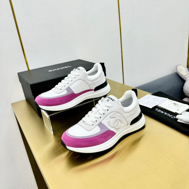 CLASSIC TRAINER IN GREY MIX BRIGHT PINK MERCERIZED VELVET