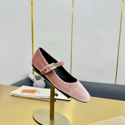 HM BALLET FLATS IN LIGHT PINK SUEDE