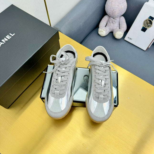 CC SNEAKER IN SILVER GRAY CALFSKIN AND SUEDE