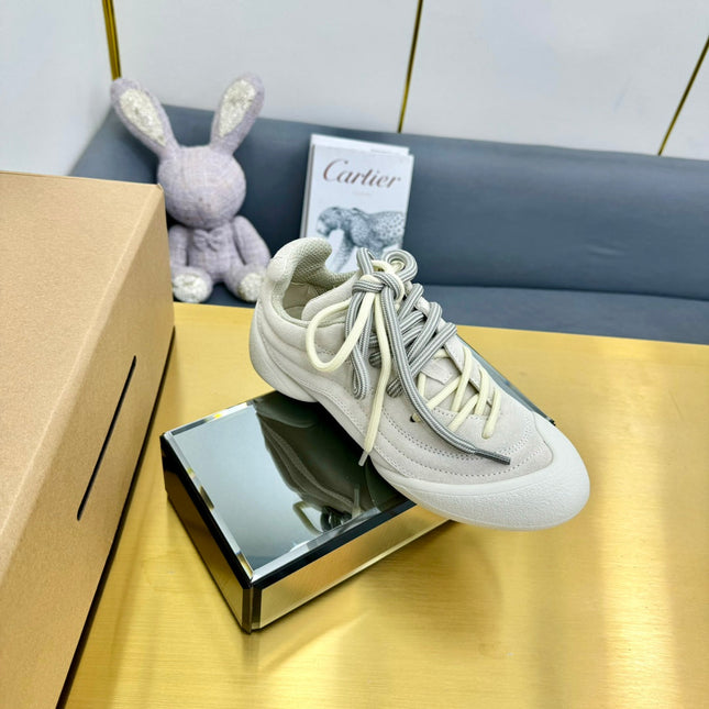 FLEXION SNEAKER IN LIGHT BEIGE SUEDE AND CALFSKIN