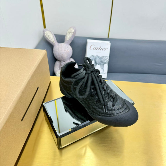 FLEXION SNEAKER IN OFF BLACK CALFSKIN