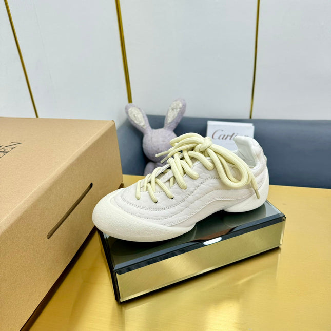 FLEXION SNEAKER IN OFF WHITE CALFSKIN