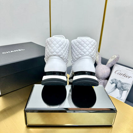 ATHLETIC SHOES IN WHITE CALFSKIN