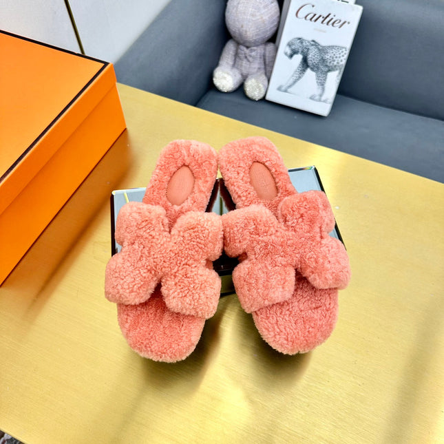 0RAN SHEARLING SANDALS SALMON PINK