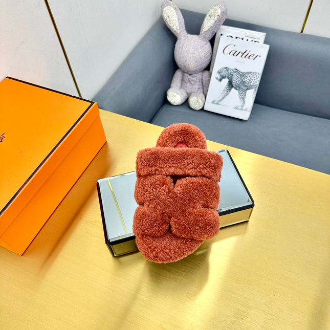 CHYPRE SANDAL IN BRONZE BROWN SHEARLING