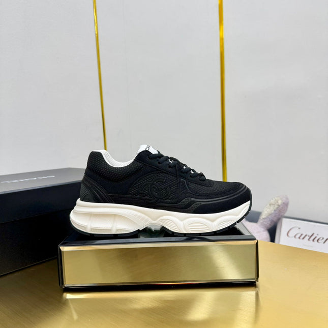 DAD SNEAKER IN BLACK SUEDE AND BREATHABLE MESH