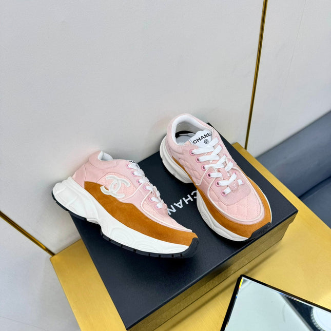 DAD SNEAKER IN LIGHT PINK LAMBSKIN AND GINGER ORANGE SUEDE